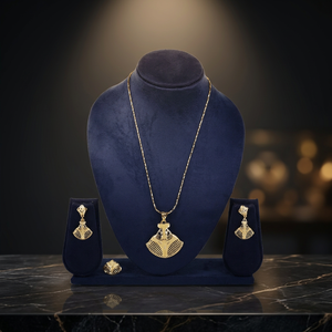 Juego de Colgantes Chapados en Oro de 14K, 18K, 24K al por Mayor, Juego de Colgantes de Latón, Joyería de Moda, Regalo de Joyería Elegante para Bodas - Product Image 1