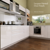 Set Kabinet Dapur Kayu Solid Modern Lapis Lacquer Grosir untuk Villa, Pengiriman Cepat, Ukuran Kustom, Perlengkapan Soft Close, OEM ODM, Grosir