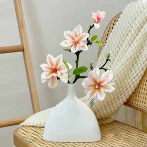 Arreglo de Flores Artificiales de Magnolia, Hecho a Mano con Seda, Decoración Moderna para el Hogar, Accesorios para Bodas - Product Image 2