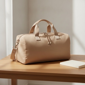 Bolsa de Viaje Weekender con Cierre de Cremallera Doble, Asas Superiores Dobles, Correa Desmontable, Nylon, Bajo MOQ, Venta al por Mayor, Hecho en Taiwán - Product Image 3