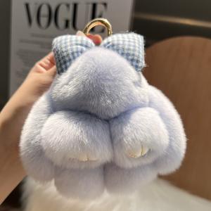 Lindo Llavero de Peluche de Conejo con Mosquetón, Colgante Suave Estilo Dibujos Animados para Mochila, Forma 3D - Product Image 4