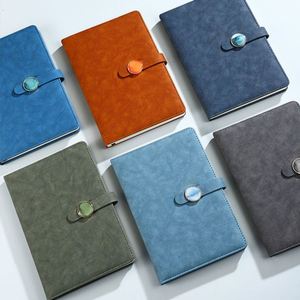 Diario Personalizado de Cuero Magnético A5, Impresión en Cuero PU, Logotipo Personalizado, Páginas Punteadas, Lazo para Bolígrafo, Tapa Dura, Agenda de Oficina - Product Image 2