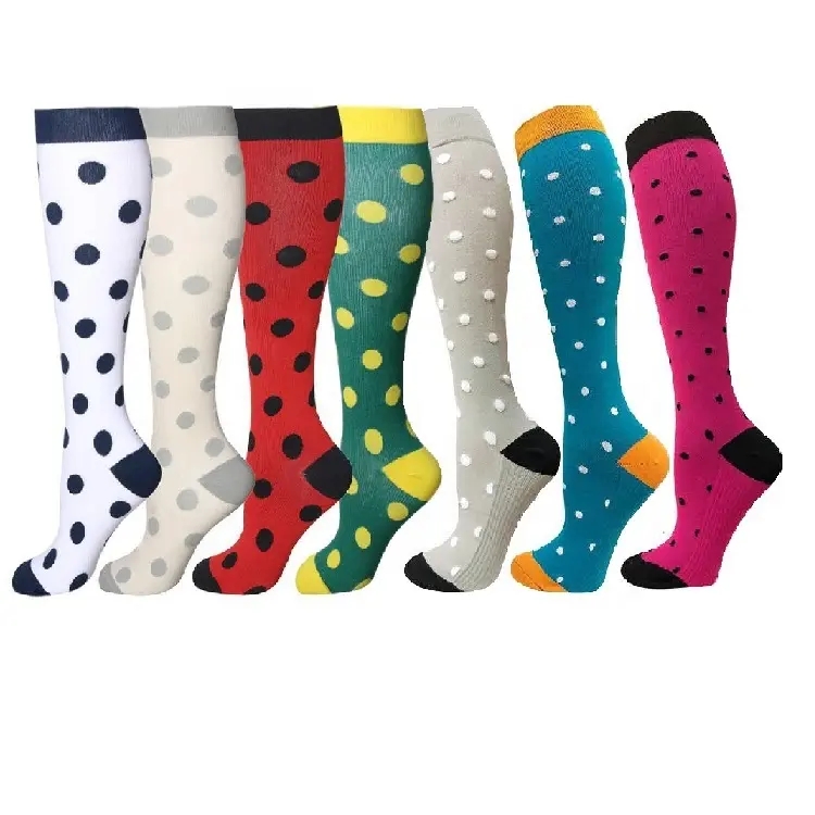 Custom medical knee high performance graduated women running training travelling socks