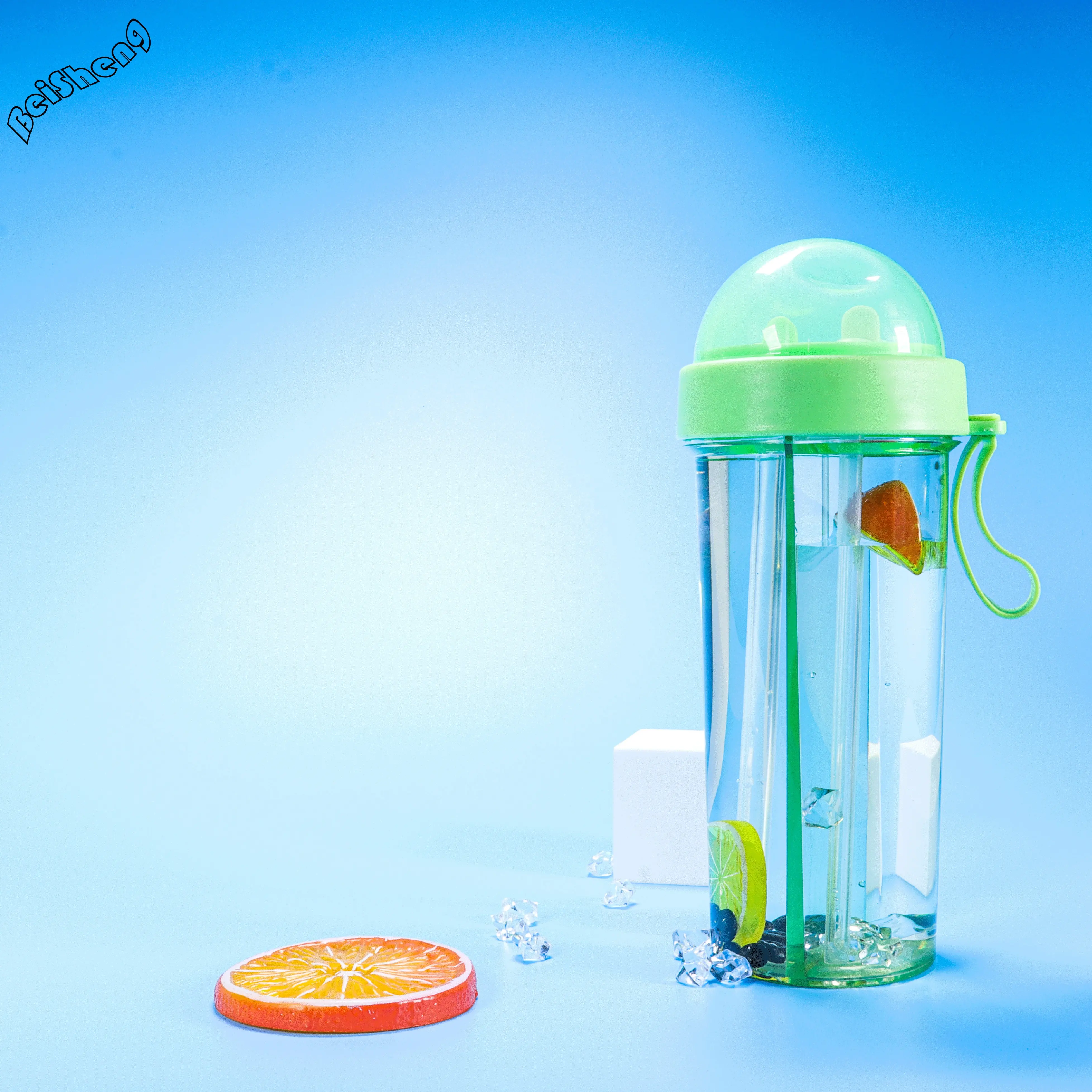 Nuovi prodotti per 2024 anello in Silicone borraccia Design portatile con cannuccia 600ml trasparente 2-in-1 bottiglia d'acqua con cannuccia