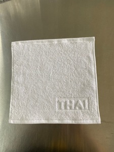 Wholesales 100% Cotton <b>Disposable</b> Woven Spa Hotel <b>Disposable</b> <b>Towels</b> White Airplane Square - Product Image 4