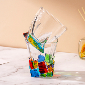 Vaso de varios colores diferentes, vasos para beber pintados irregulares, vidrio de Alcohol transparente con Base cuadrada y vasos de vidrio de colores - Product Image 1