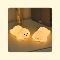 Veilleuse pour enfants, lapin en silicone, 7 couleurs changeantes, portable, pour chambre d'enfant, à intensité variable, mini, rechargeable par USB, lumière chaude pour la maison