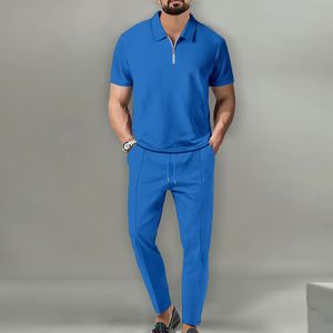 Ensemble deux pièces décontracté pour homme en sergé écologique, style streetwear, couleur unie, col montant à manches courtes, pour l'été, vente en gros - Product Image 1