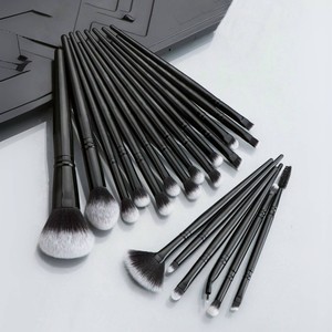 El Set <span class=keywords><strong>de</strong></span> <span class=keywords><strong>Brochas</strong></span> <span class=keywords><strong>de</strong></span> <span class=keywords><strong>Maquillaje</strong></span> Marrón <span class=keywords><strong>de</strong></span> 20 Piezas Más Vendido <span class=keywords><strong>en</strong></span> el Mercado Extranjero - <span class=keywords><strong>Brochas</strong></span> <span class=keywords><strong>en</strong></span> Forma <span class=keywords><strong>de</strong></span> Abanico, Herramientas <span class=keywords><strong>de</strong></span> Belleza Multifuncionales - Product Image 1