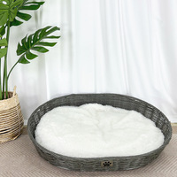 Panier pour animaux de compagnie en rotin PE tressé à la main, imperméable, rond, pour chat et chien, avec coussin en peluche