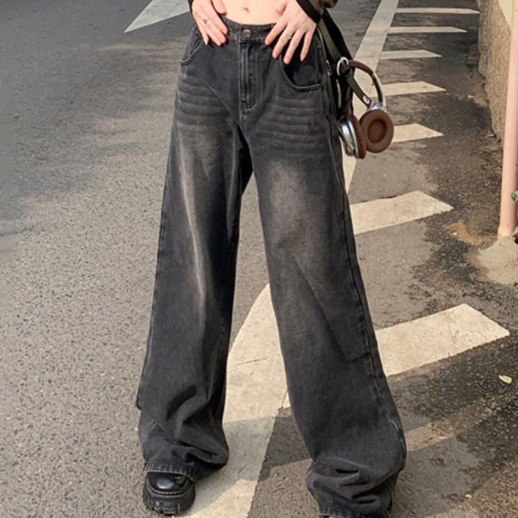 โกลเด้น