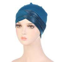 Moda Hijab y tela elástica a juego turbante cruzado frente sombrero indio bufandas de cabeza de cristal y gorras musulmanas para mujeres