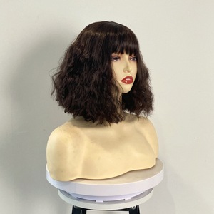 Perruque <span class=keywords><strong>Courte</strong></span> Bouclée en Laine Synthétique UMS, Effet Ondulé 'Egg Roll' ou 'Corn Perm', Sans Dentelle, Double Trame, Entièrement Faite à la Machine, Idéale pour Usage Quotidien - Grande Vente - Product Image 1