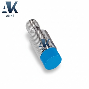 Sensor de Proximidad SICK IME18-12NPOZC0K 1040985 M18 12MM - Product Image 1