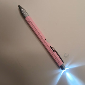 ปากกาโลหะอเนกประสงค์ 9 in 1 สำหรับปากกาสไตลัส หัวบอลขนาด 1.0 มม. ปากกาสำหรับหน้าจอสัมผัส พร้อมไฟฉาย ระดับน้ำ ไขควง สำหรับใช้ในชีวิตประจำวัน - Product Image 6