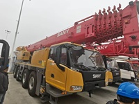 Grue tout-terrain de marque supérieure de 90 tonnes SAC900E 90T pour l'érection de grandes éoliennes, camion-grue SANY