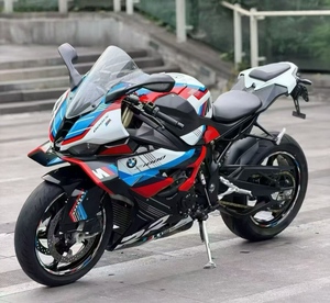 Utilisé pour la <span class=keywords><strong>BMW</strong></span> <span class=keywords><strong>S1000rr</strong></span> 2021. 1000 cm³. Motos sportives d'<span class=keywords><strong>occasion</strong></span> de haute qualité - Product Image 1