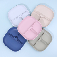 Nouvelle idée de produit 2024 plaque de séparation en silicone pour l'alimentation du bébé plaques carrées en silicone antidérapantes sans bpa avec 3 compartiments