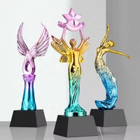Vente en gros Trophée en résine personnalisé Prix du meilleur danseur Trophées en cristal colorés personnalisés Cadeau d'affaires