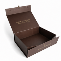 Boîte en papier enduit pliable haut de gamme avec logo personnalisé, fermeture magnétique étanche, ruban et estampage à chaud doré, portable et écologique