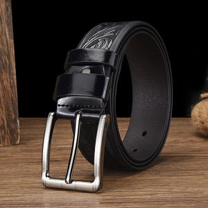 Fabrika Çıkışı Komple Kemer Seti Döner Tokalı Günlük Lüks Stokta Özel Logo Ayarlanabilir - Product Image 2