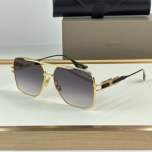 Lunettes <span class=keywords><strong>de</strong></span> soleil <span class=keywords><strong>de</strong></span> luxe <span class=keywords><strong>de</strong></span> marque <span class=keywords><strong>de</strong></span> créateur, style aviateur vintage, grandes, rectangulaires, à monture métallique, pour l'extérieur, avec verres dégradés - Product Image 1