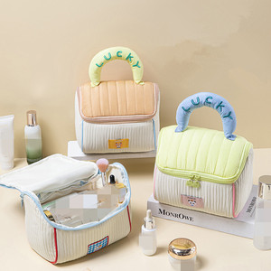 Sac à main mignon à motif de dessin animé, grande capacité, organiseur de cosmétiques, sac de toilette portable pour filles, sac de voyage - Product Image 2