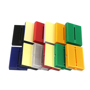 Mini Placa de Pruebas de 170 Puntos (35x47mm) de Color con 47 Orificios para Módulos y Kits Electrónicos - Product Image 2