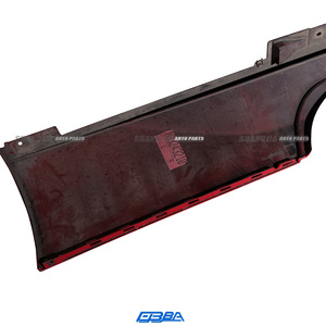 Faldón Lateral Rojo de Repuesto Aerodinámico de Plástico Usado para Ferrari 458 Italia, Embellecedor Exterior OE 81361900 83243210 - Product Image 4