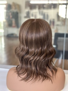 باروكة طبية جاهزة للشحن بدون غراء، بقاعدة حريرية وسيليكون، بلون بني متدرج، مصنوعة من شعر بشري خام لعلاج الثعلبة أو السرطان - Product Image 4