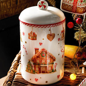 Collection de Noël Gingerbread Zest : Ensemble de <span class=keywords><strong>vaisselle</strong></span> <span class=keywords><strong>jetable</strong></span> décorative en céramique, assiettes et tasses en porcelaine rouge - Product Image 5