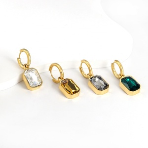 Pendientes de Aro Delicados de Acero Inoxidable con Cristales Verdes y Negros, Chapados en Oro de 18K, Resistentes al Agua, para Mujer, Venta al Por Mayor - Product Image 6