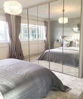 Armoire avec Portes Coulissantes Miroir, Meubles de Chambre Contemporains, Miroir de Pleine Longueur
