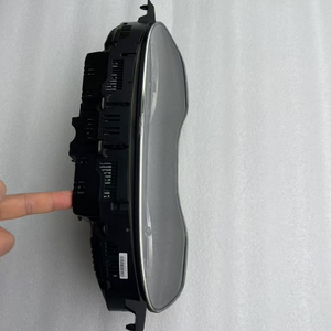 لوحة عدادات أصلية مستعملة لسيارة أودي A6LC7 تشمل عداد السرعة وعداد المسافات طراز 4GD 920 930 - Product Image 4