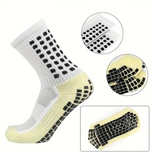 Attrezzatura Sportiva per Calcio: <span class=keywords><strong>Parastinchi</strong></span>, Zaino con Coulisse, Nastri Sportivi, Calze da Calcio - Set da 5 Pezzi - Product Image 2