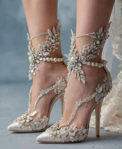 Elegante matrimonio Sexy strass fiore di cristallo <span class=keywords><strong>scarpe</strong></span> <span class=keywords><strong>da</strong></span> ballo di raso bianco avorio perle di pizzo <span class=keywords><strong>da</strong></span> sposa Sneakers <span class=keywords><strong>da</strong></span> sposa - Product Image 4