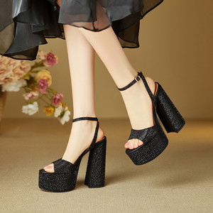 Tacchi da donna firmati <span class=keywords><strong>con</strong></span> cinturino alla caviglia <span class=keywords><strong>con</strong></span> suole spesse glitterate da 14.5cm nero argento tacchi alti <span class=keywords><strong>scarpe</strong></span> estive Sexy-all'ingrosso - Product Image 6