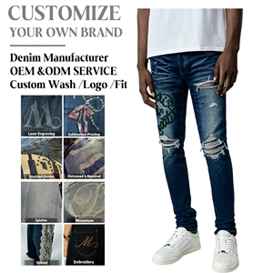 Jeans pour homme style AMIRIY, denim <span class=keywords><strong>bleu</strong></span> foncé délavé, effet usé, coupe skinny, avec patchs lettres vertes. - Product Image 1
