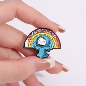 Eres el siguiente, broche creativo divertido, accesorios de insignia, Pin de esmalte suave de fantasma feliz personalizado, arcoíris para Halloween - Product Image 1