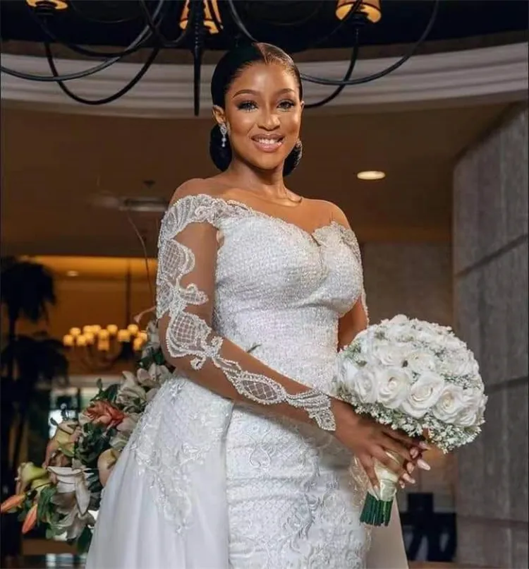 New African Mermaid Detachable Train Wedding Dress Long Sleeve Vintage Lace Bridal Big Train Wedding Dress