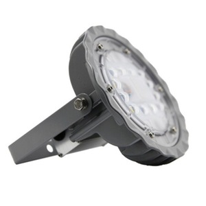 Reflector LED NFC9195, 50000 Horas de Duración, Iluminación Exterior de Alto Brillo - Product Image 1