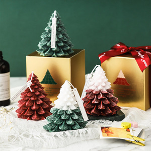 Bougie parfumée créative en forme de sapin de Noël, faite à la main, respectueuse de l'environnement, bougie à la fleur de glace, bougie neutre - Product Image 4