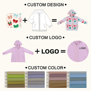 Ensemble deux pièces pour fillettes avec veste bomber camouflage à fermeture éclair intégrale et pantalon de yoga évasé à taille croisée, couleur et logo personnalisables - Product Image 4