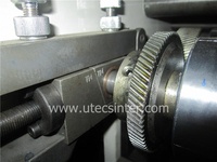 UTR320 Automatique film Plastique Adhésif Étiquette Machine D'impression Flexographique, Autocollant Imprimante Flexographique Matériel avec four UV
