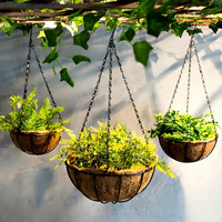 Panier suspendu en fibre de coco pour plantes, pot de fleurs décoratif en fer électroplaqué respirant pour fleurs artificielles – Vente directe usine