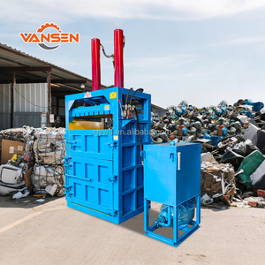 <span class=keywords><strong>Presse</strong></span> à balles hydraulique motorisée, machine à balles verticale industrielle, largement utilisée dans le recyclage des déchets, balles de vêtements d'<span class=keywords><strong>occasion</strong></span> - Product Image 1