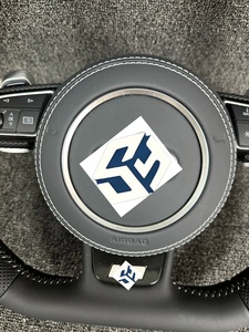 Volant sport en fibre de carbone pour X5 M4 X6 - Design luxueux pour modèles - Product Image 4