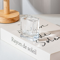 Botol Parfum Kaca Bening Mewah Botol Aroma Kosong untuk Diffuser Aroma Cetak Logo Kustom Diterima