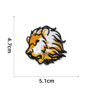 Patchs brodés auto-adhésifs sur <span class=keywords><strong>le</strong></span> thème des animaux mignons collés sur l'étui mobile du téléphone - Product Image 4