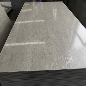 Plaque <span class=keywords><strong>de</strong></span> mousse PVC effet marbre blanc doré brillant, revêtement UV, résistante <span class=keywords><strong>à</strong></span> l'humidité, pour espaces résidentiels et commerciaux - Product Image 2